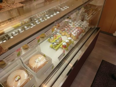プリンとシフォンケーキのお店 Plesic Osaka プルシック オオサカ がオープンしていた 4 25 大阪ミナミじゃーなる