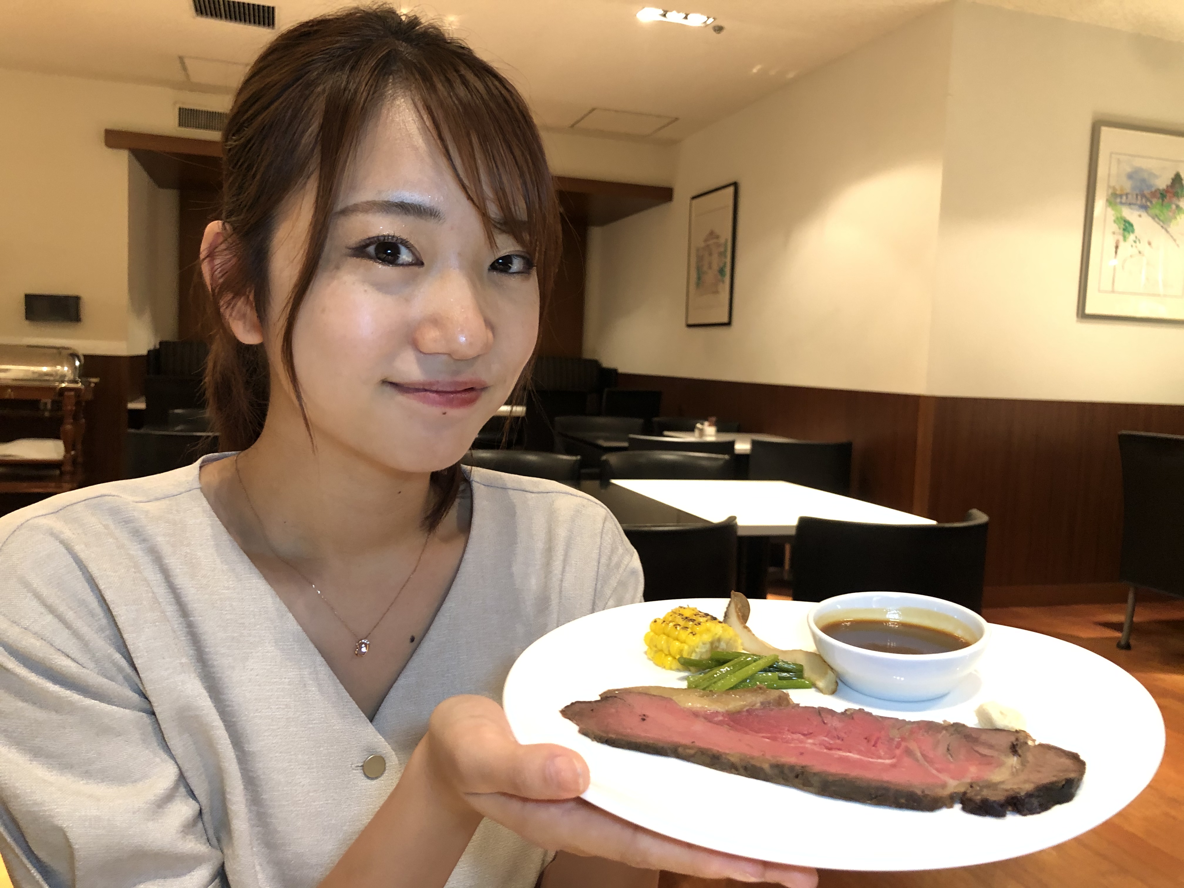ワゴンで廻る「ローストビーフ食べ放題 ディナー」に行ってきました